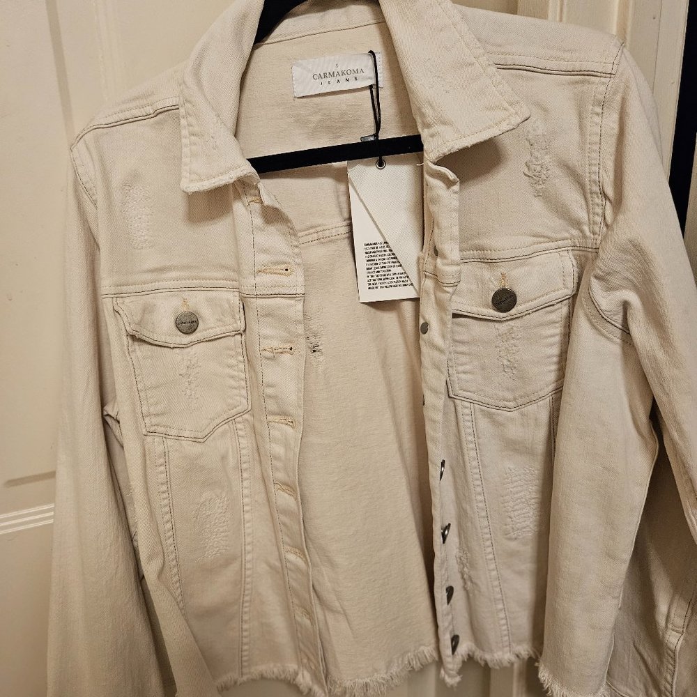 Carmakoma   Distressed denim jacket